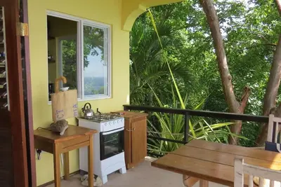 Image de Treetop Eco Apartment - Treehouse Marigot Bay
