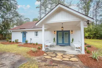 Image de Heron's Nest on Wilmington Island, Free Tybee Parking Pass!