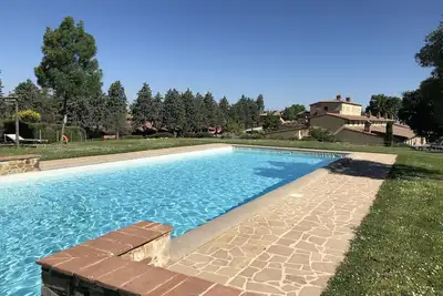 Image de Appartement dans un hôtel \"Pino\" avec piscine, terrasse privée et Wi-Fi