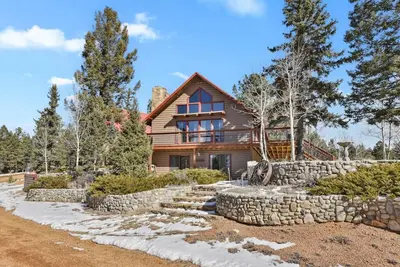 Image de Hot tub Cabin, Game Room, Pikes Peak Views
