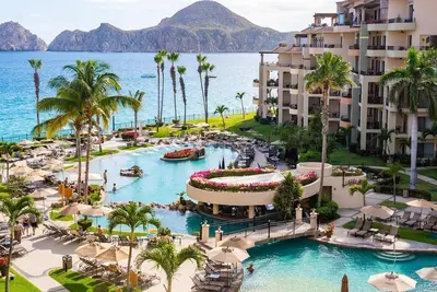 Stunning Villa directly on El Medano Beach, Cabo! ! !