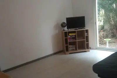Image de Family house, terrace, sleeps 9 + 1 baby, net box for tv