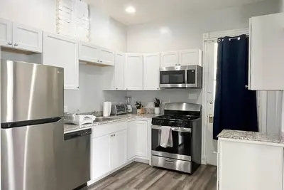 Image de Triple Play Apt 2 - All Star Baseball Rentals