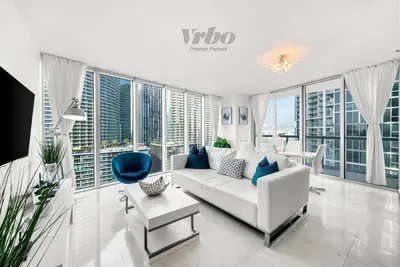 Image de Icon W Brickell Magnificent River View 2br/2ba #2102