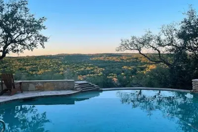 Image de Luxury Private Ranch Style Villa