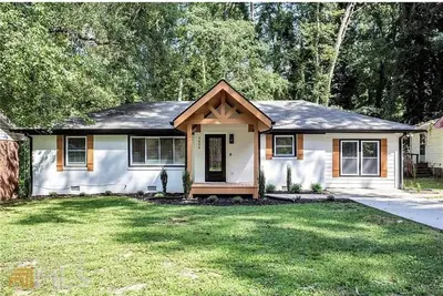 Image de Oasis - Private home, sleeps 10, near Atl airport