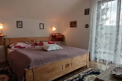 Image de Appartement de trois chambres avec le balcon Plaški, Velebit (A-20466-a)
