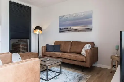 Image de Traumhafte Moderne Fewo im Denkmalshof nah Nordsee - Gulfhof Dreybült