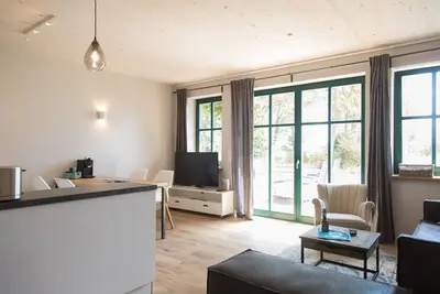 Image de Wunderschön, Neu&modern im Denkmal in Meernähe - Gulfhof Dreybült