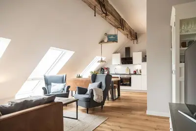 Image de \"Relaxing family vacation at the historic Gulfhof Dreybült on the North Sea! \" -