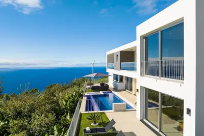 Image de Villa Dia Dourado - Villa de luxe sur la côte sud de Madère.