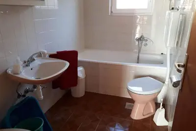 Image de Two bedroom family apartment in a sunny seaside town