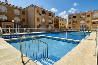 Image de Sunshine Apartment in Torrevieja - 3 Bedroom close to the beach