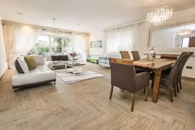 Image de Bournecoast: Spacious Chalet Bungalow With Garden -Patio -Parking -Wifi -Hb8488