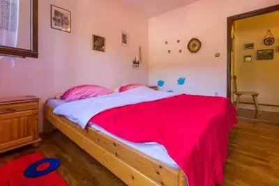 Image de a family apartment with a balcony