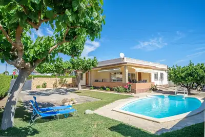 Image de Maison de vacances \"El Refugi\" avec piscine privée, terrasse et Wi-Fi