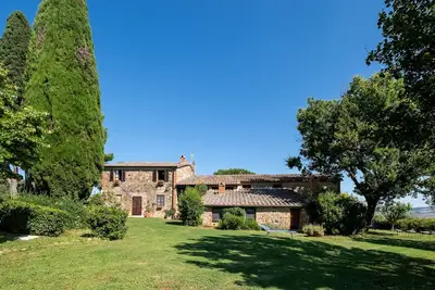 Image de Villa \"Podere La Montalla\" avec piscine privée et Wi-Fi