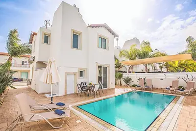 Image de Villa Pepper - Trois Chambres Villa, Couchages 6