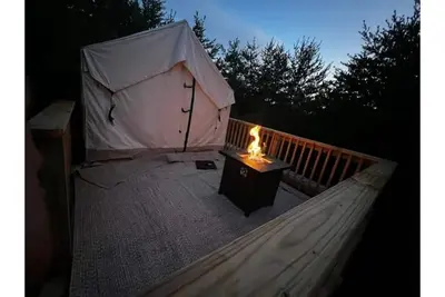 Image de The Zen Den at The Bluffs!