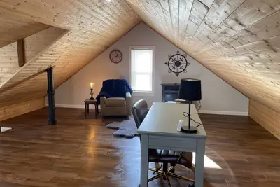 Image de Convenience Meets Comfort & Cozy