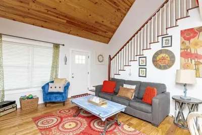 Image de Living the lake life by Mammoth Cave