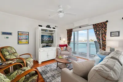 Image de Sunset Bay 220 by Seaside Vacations & Sales