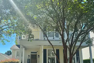 Image de Saltee Cove  Coastal Getaway. 3 Bedroom/2. 5 Bath Lowcountry Cottage