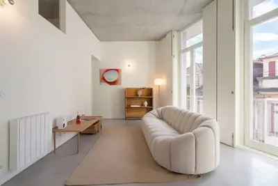 Image de Host Wise - Luxurious Elegant Flat w/ Balcony