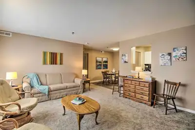 Image de Laptop-Friendly Lexington Condo w/ Free WiFi