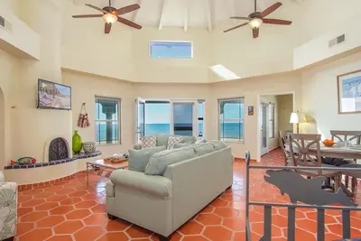 Image de L'Italien Oceanfront Home at Playa Dorada