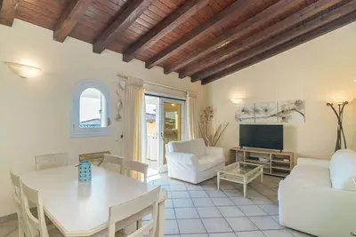 Image de Bel appartement pour 6 personnes avec Wifi, climatisation, piscine, Tv, terrasse et animaux admis