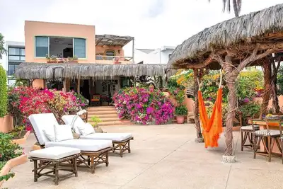 Image de Casa del Mar - Escape from Reality - Punta Blanca, Ecuador