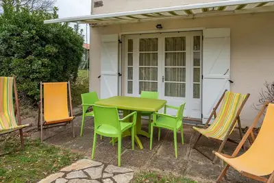 Image de Appartement 4 pers, Pieds des Pistes Cyclables, Terrasse, Bbq, Proche Plages et Activités