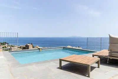 Image de Villa Nepita, piscine, vue mer pr 8 personnes, 4 chambres, Erbalunga, 20222