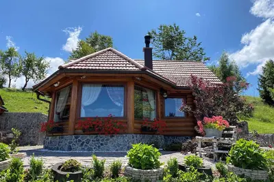 Image de Luxury Cottage with wellness area in Kupjak