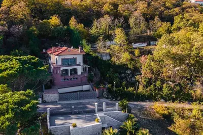 Image de A modern, beachfront villa in Kvarner Bay