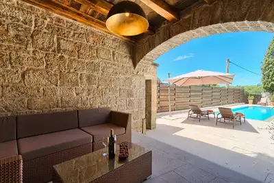 Image de Villa Tonini Dvori, Višnjan