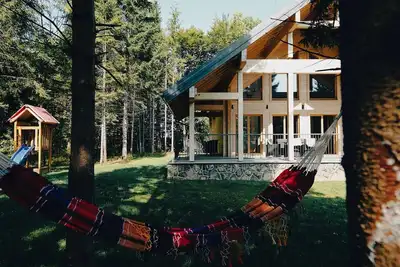 Image de A luxury mountain cabin in Stari Laz featuring a finnish sauna