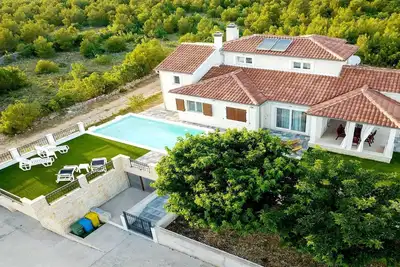 Image de Whitestone villa, Šibenik