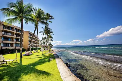 Image de Partial Oceanview at the beautiful Paki Maui 226