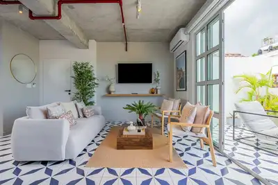 w* | Outstanding 2br w/ Terrace in Plaza Herrera