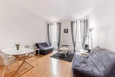 Image de Le Saboly - Beau 2 pièces au coeur d'Avignon