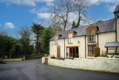 Image de Rose Coach House - 3 Bedroom Cottage - Pendine