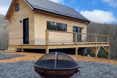 Image de Ulf Lodge - Modern Cabin on 30 Acres in the Blue Ridge Mountains