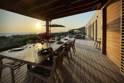 Image de Caribbean Oceanview Villa with panoramic view over the ocean.