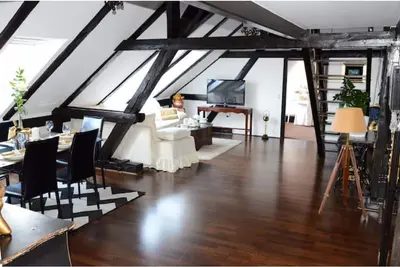 Centre Luxury Penthouse, 5th Element (5)