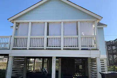 Image de Calico Jack's Galley (2-Bedroom Cottage) - Pets Allowed by RedAwning