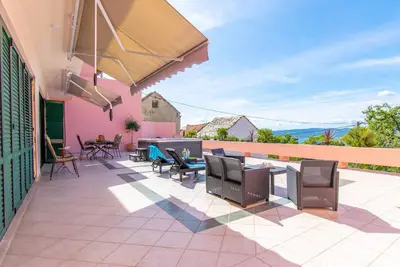 Image de Maison confortable à Brela avec jacuzzi
