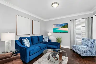 Image de Cozy Midtown Home • 10 Min to Downtown Kc, 12 Min to Arrowhead & T-Mobile Center