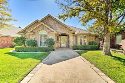 Image de Lubbock Home w/ Patio ~ 6 Mi to Texas Tech!